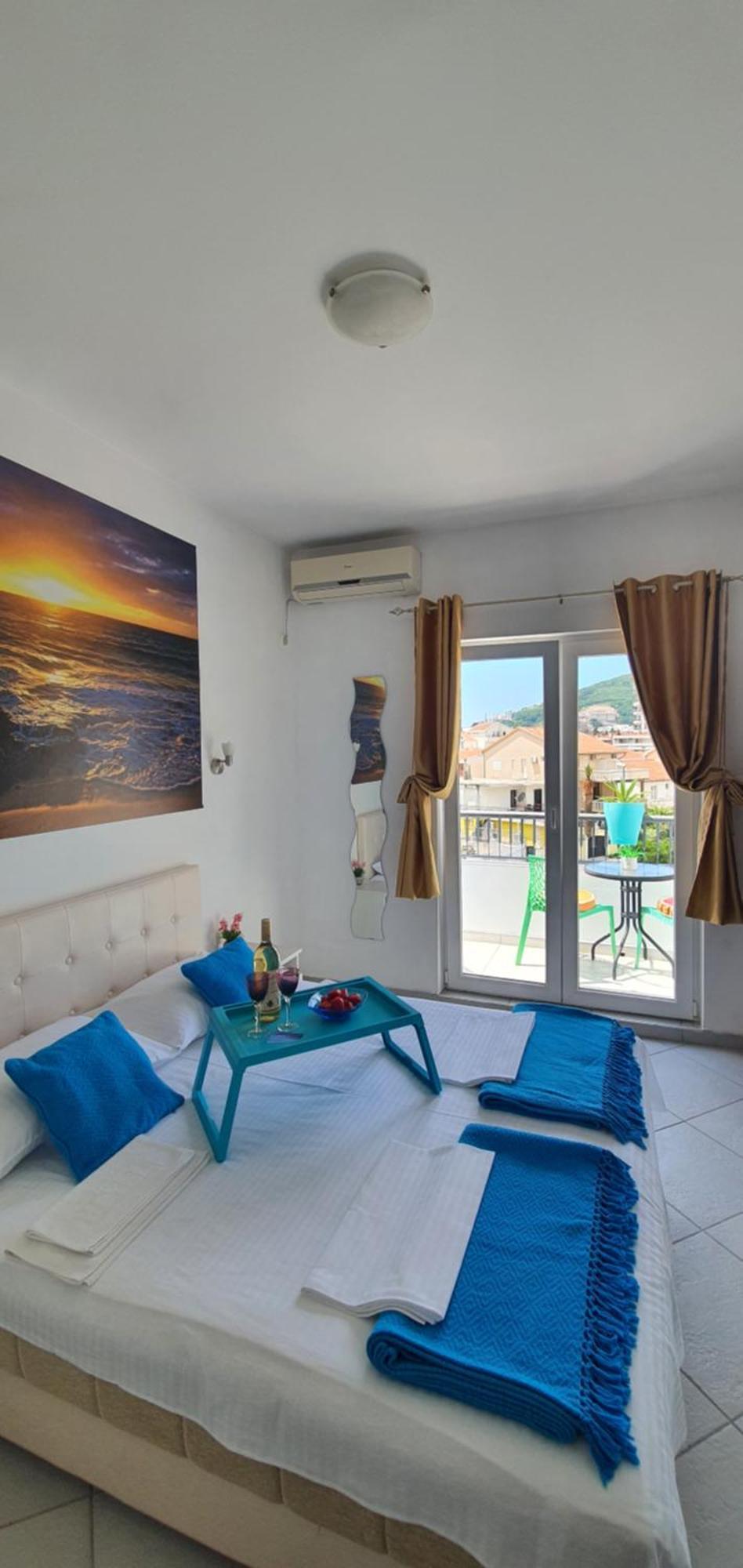Villa D&B Budva Bilik gambar